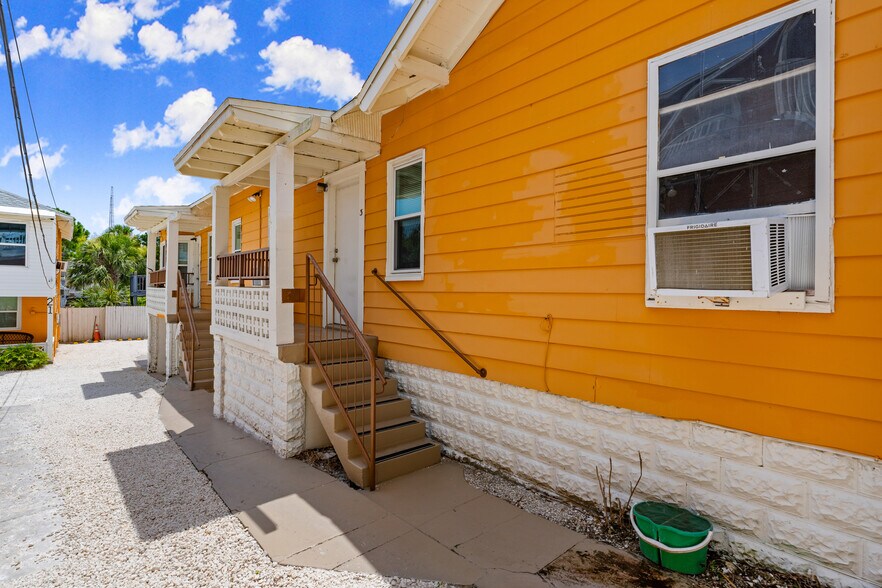 More Photos Of 19 Hollywood ave, Daytona Beach Apartments For Sale