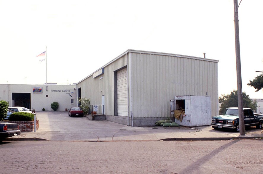 More Photos Of 563 Harlan St, San Leandro Manufacturing For Lease