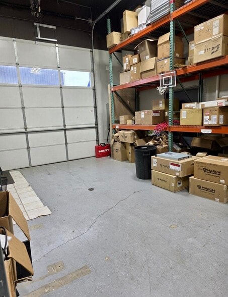 More Photos Of 14001 W Illinois Hwy, New Lenox Warehouse For Sale