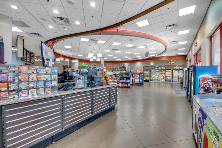 More Photos Of 5600 Butler National Dr, Orlando Service Station For Sale