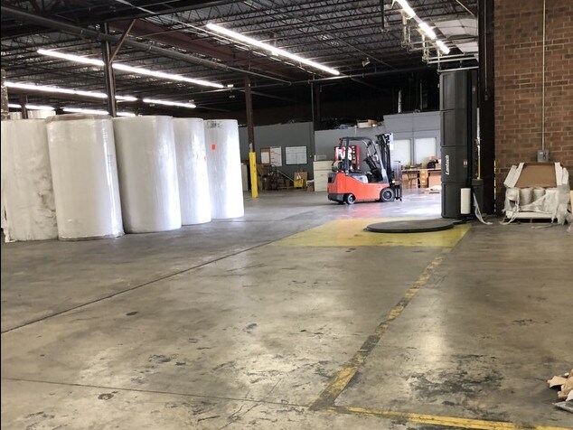 More Photos Of 103 N McLin Creek Rd, Conover Warehouse For Lease