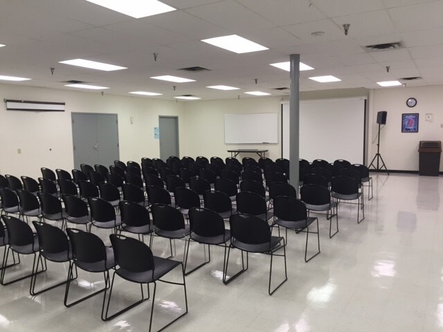 More Photos Of 1430 Vanderbilt Dr, El Paso Warehouse For Lease