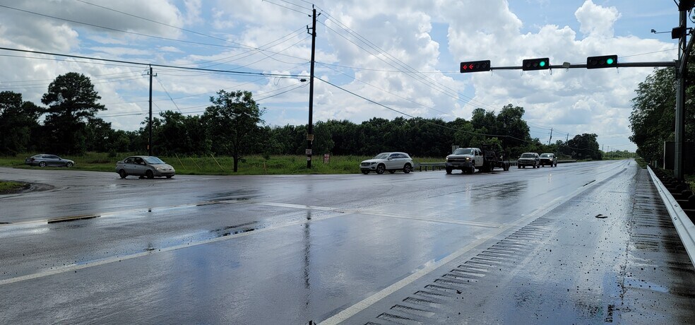 More Photos Of 0 N Main St, Baytown Land For Sale