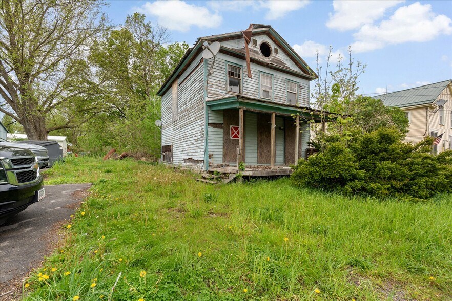 More Photos Of 4067 State Route 26, Eaton Convenience Store For Sale