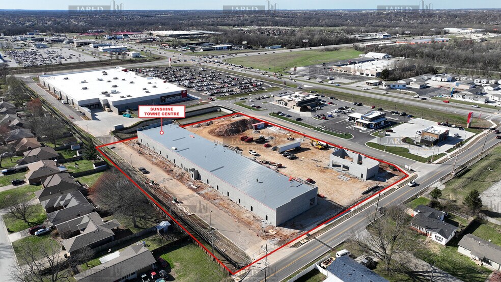 More Photos Of 3444 W Sunshine St, Springfield Storefront For Lease