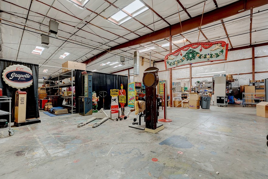 More Photos Of 4540 Arville St, Las Vegas Unknown For Lease