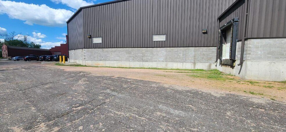 More Photos Of 80 Oliver St, Wisconsin Rapids Manufacturing For Lease