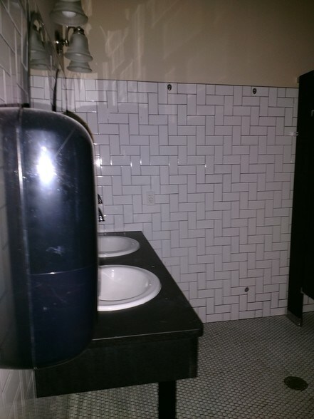 More Photos Of 2055 S Linden Rd, Flint Restaurant For Sale