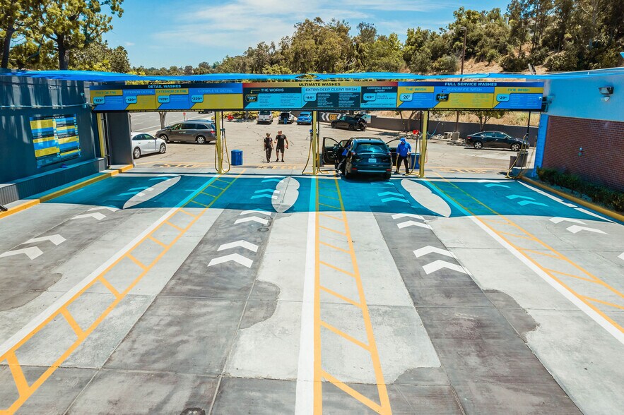 More Photos Of 23156 Los Alisos Blvd, Mission Viejo Carwash For Sale