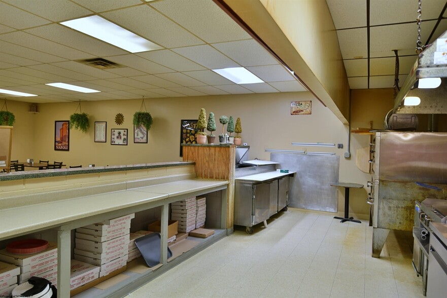 More Photos Of 104 Park Blvd, Clarksburg Restaurant For Sale