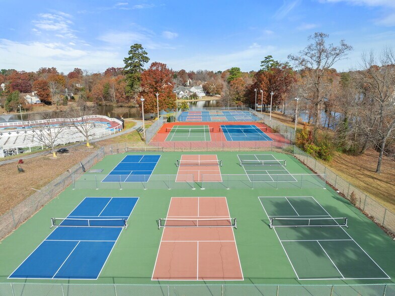 More Photos Of 1903 Adams Farm Pky, Greensboro Sports And Entertainment For Sale