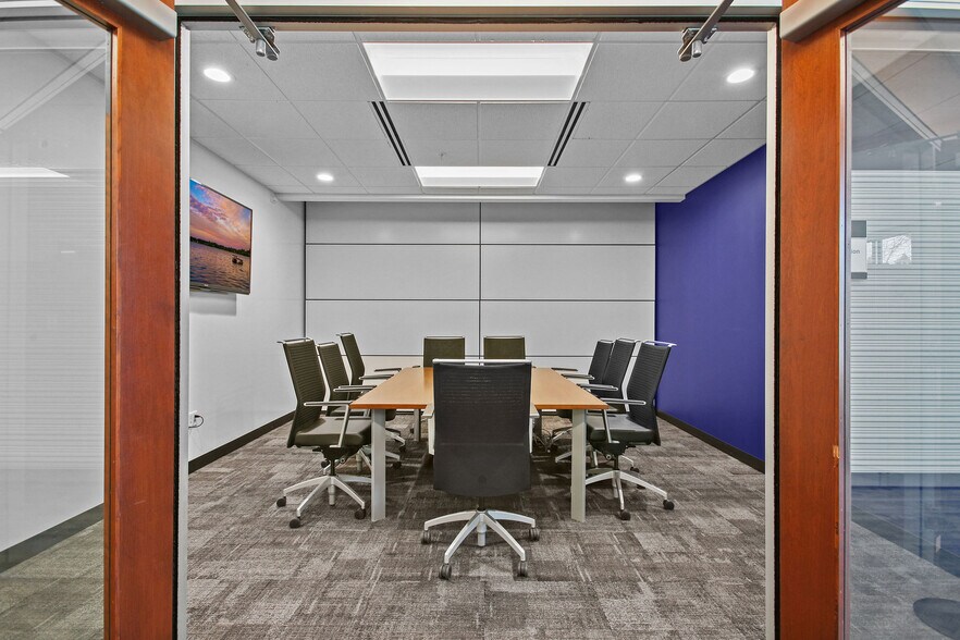 More Photos Of 5850 Opus Pky, Minnetonka Office For Lease
