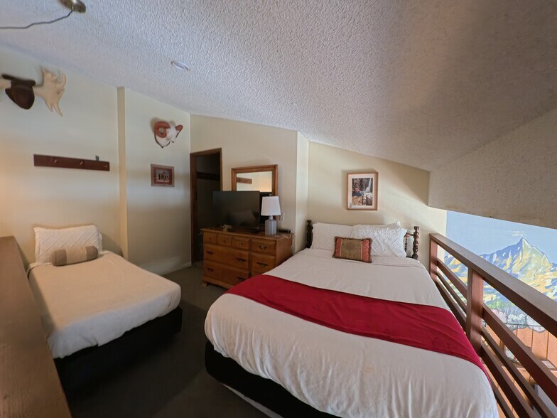 More Photos Of , Mammoth Lakes Multifamily For Sale