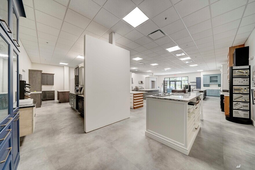 More Photos Of 17684 Cordova Pl, Panama City Beach Distribution For Sale