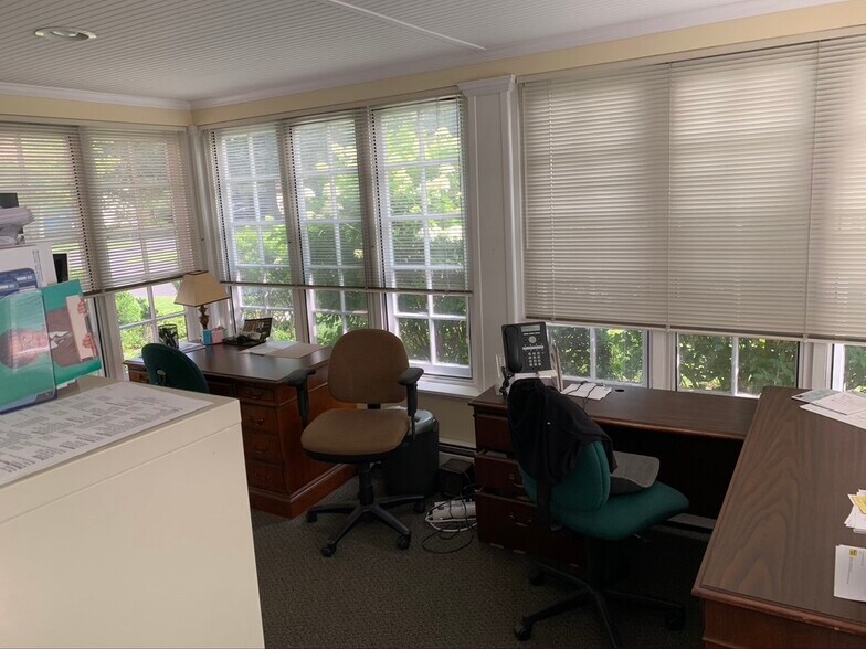 More Photos Of 581 Skippack Pike, Blue Bell Office For Lease