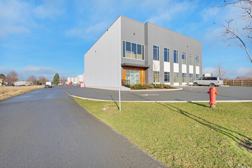 More Photos Of 7672 Progress Way, Delta Warehouse For Sale