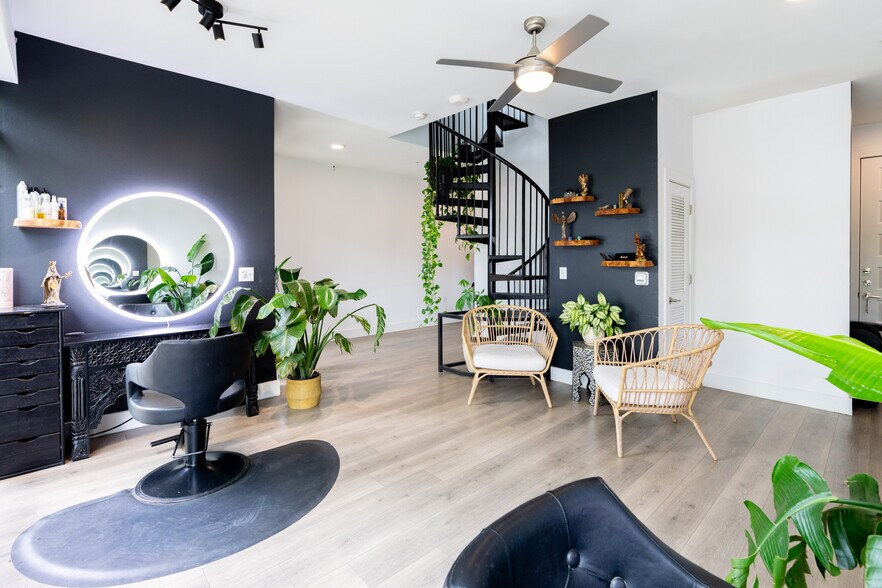 More Photos Of 2213 Poquito St, Austin Apartments For Lease