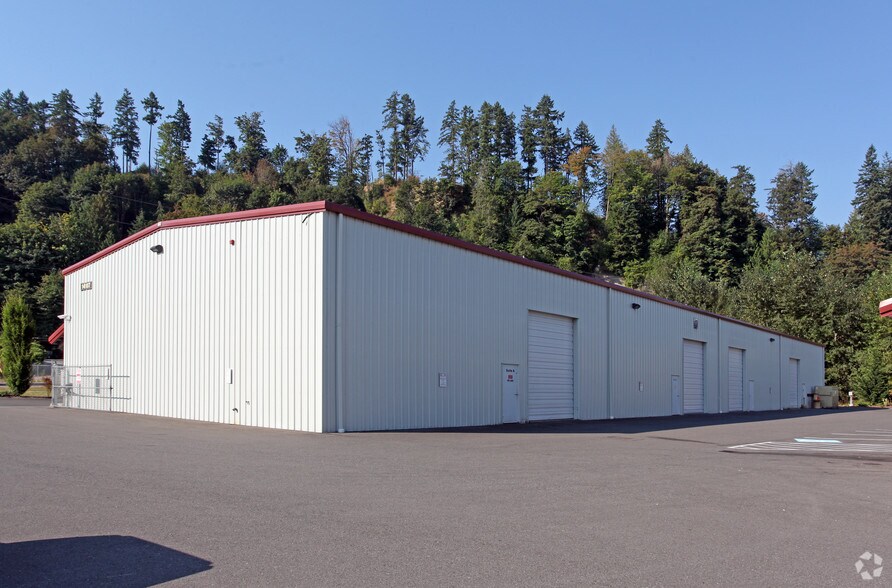More Photos Of 14107 E Pioneer Way, Puyallup Warehouse For Lease