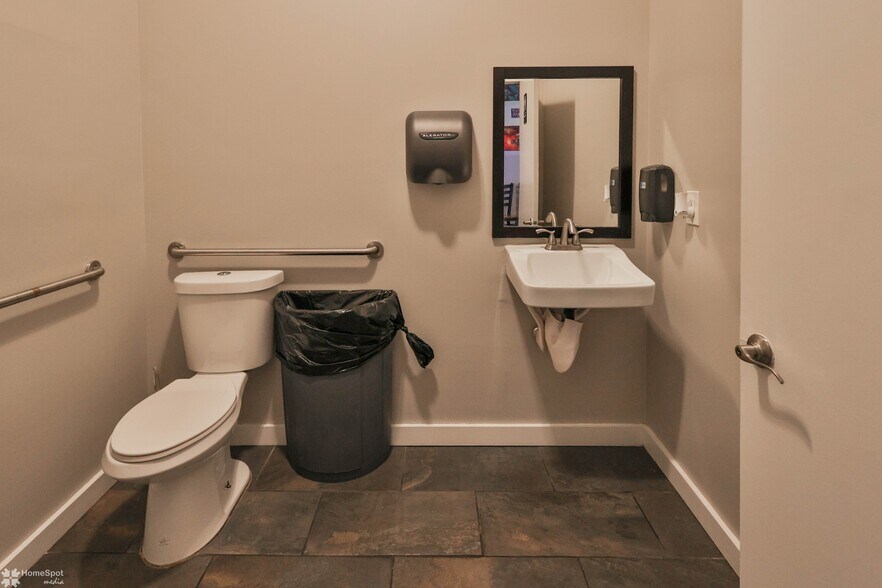 More Photos Of 2101 W Liberty St, Allentown Bar For Sale