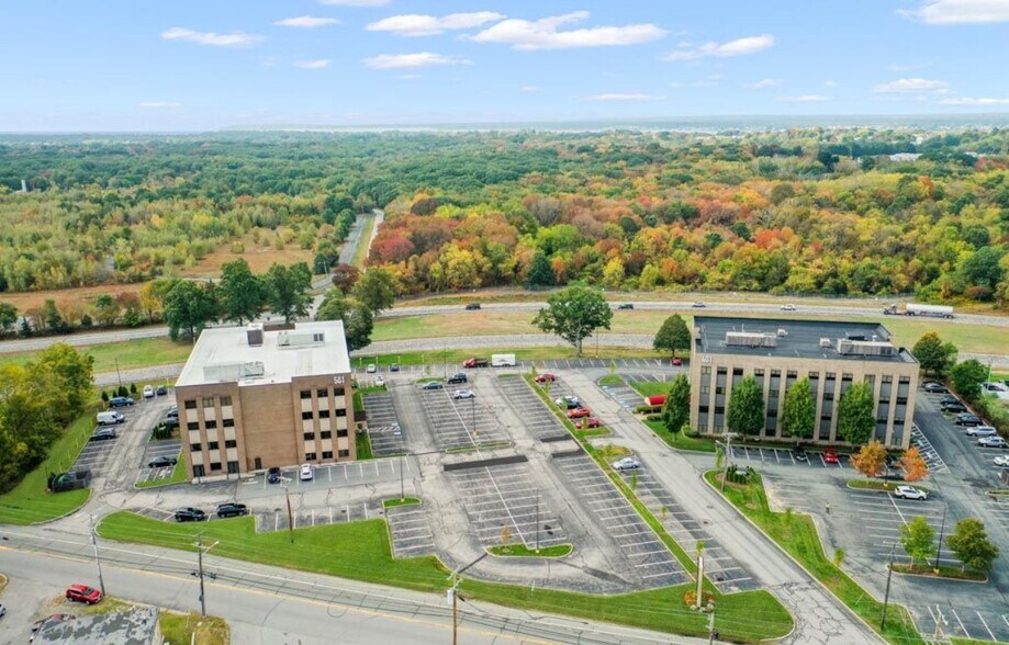 More Photos Of 501 Wampanoag Trl, East Providence Medical For Lease