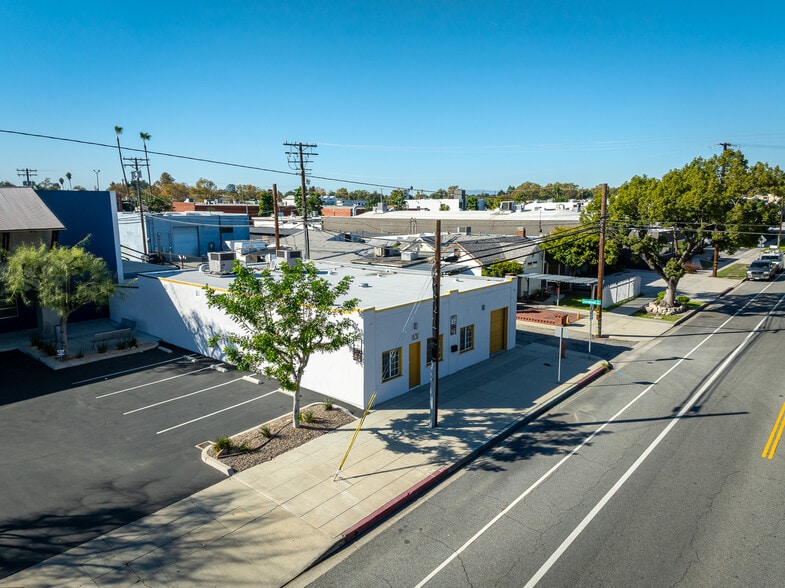 More Photos Of 831 S Main St, Burbank Warehouse For Sale