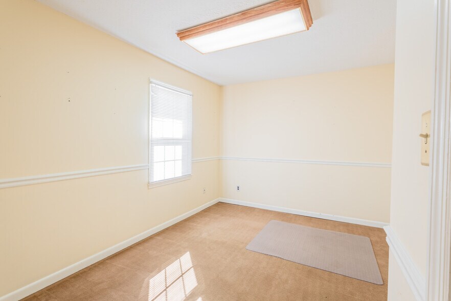 More Photos Of 306 Laurens St NW, Aiken Office For Lease