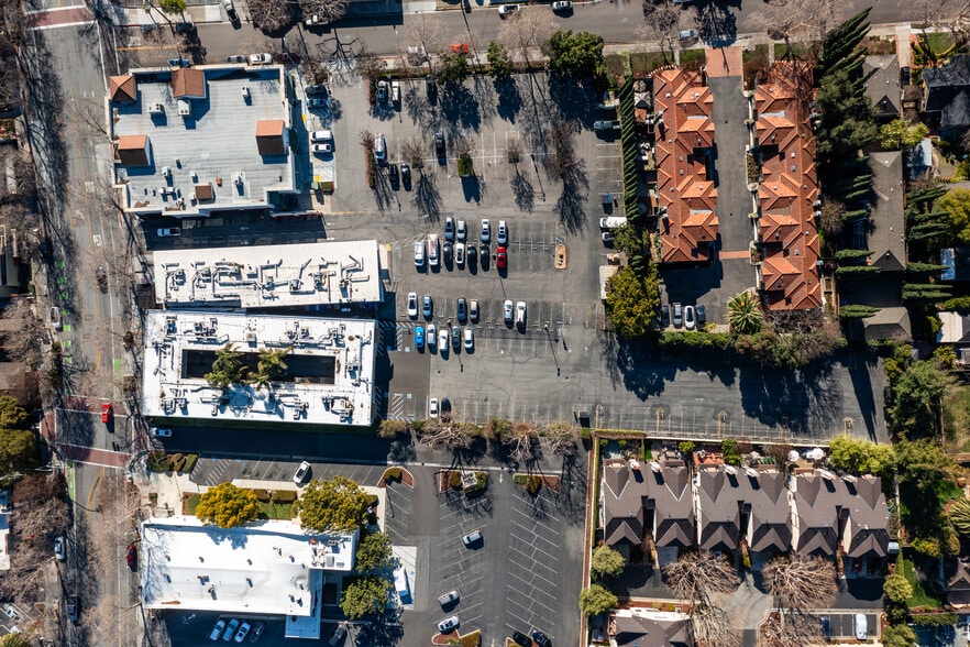 More Photos Of 1261 Lincoln Ave, San Jose Office For Lease