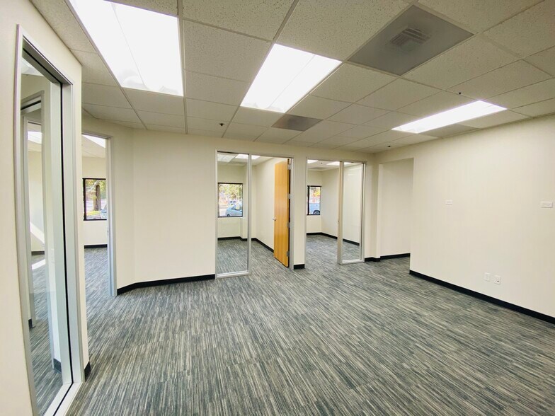 More Photos Of 983 University Ave, Los Gatos Unknown For Lease