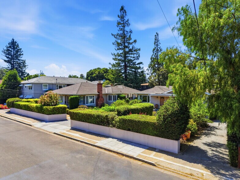 More Photos Of 938 Alice Ln, Menlo Park Multifamily For Sale