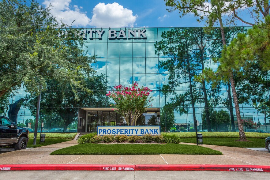 More Photos Of 3934 W FM-1960, Houston Office For Lease