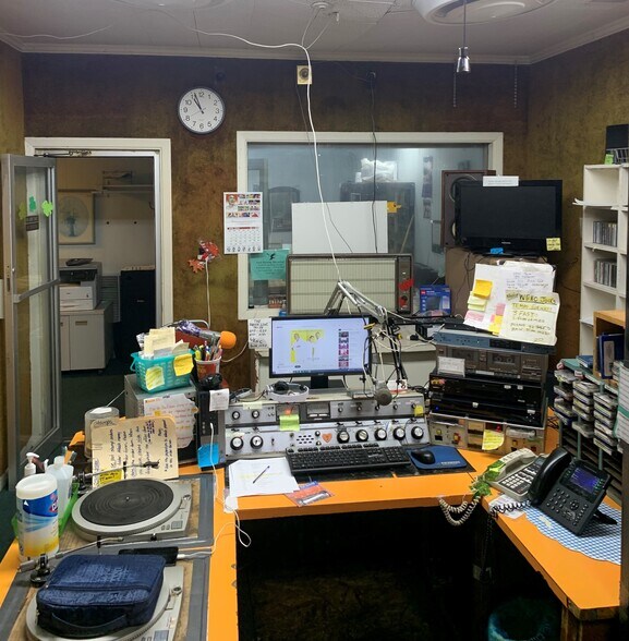 More Photos Of 108 Radio Station Rd, Whiteville Movie Radio TVStudio For Sale
