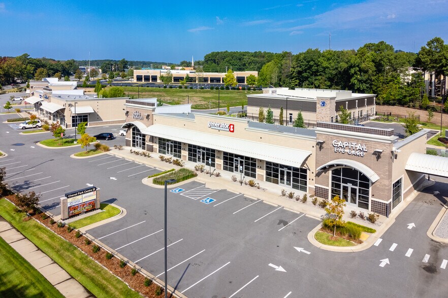 More Photos Of 15104 Chenal Pkwy, Little Rock Bank For Lease