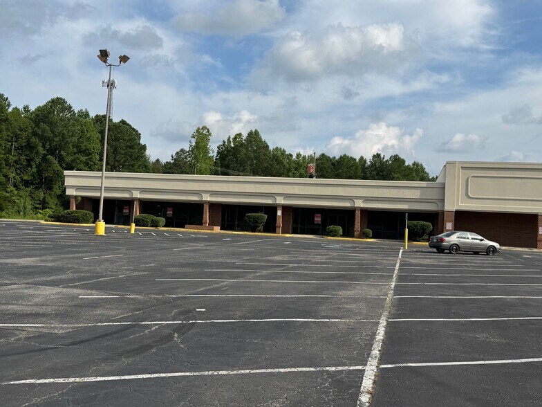 More Photos Of 1002-1012 E Main St, Cherryville Unknown For Lease