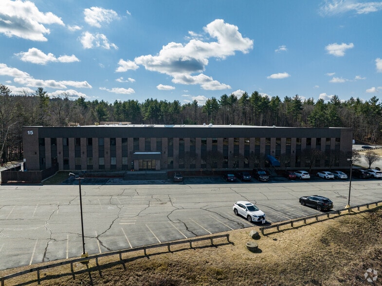 More Photos Of 15 Hudson Park Dr, Hudson Manufacturing For Lease