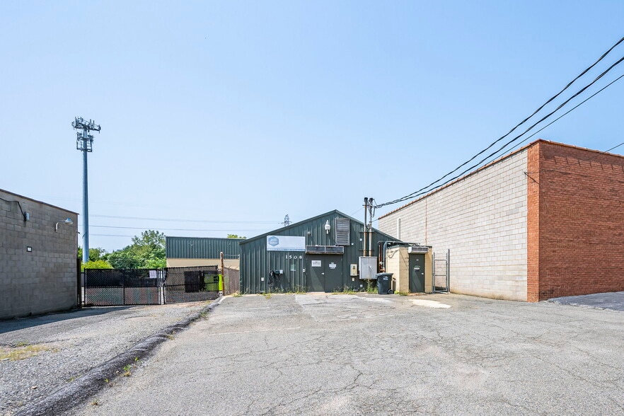 More Photos Of 1508 Brook Rd, Richmond Refrigeration Cold Storage For Sale