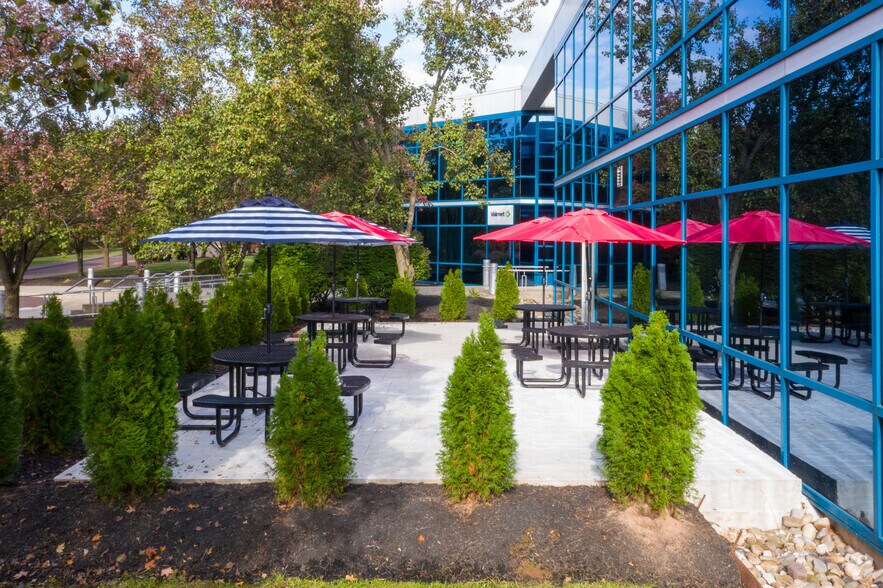 More Photos Of 2750 Morris Rd, Lansdale Distribution For Lease