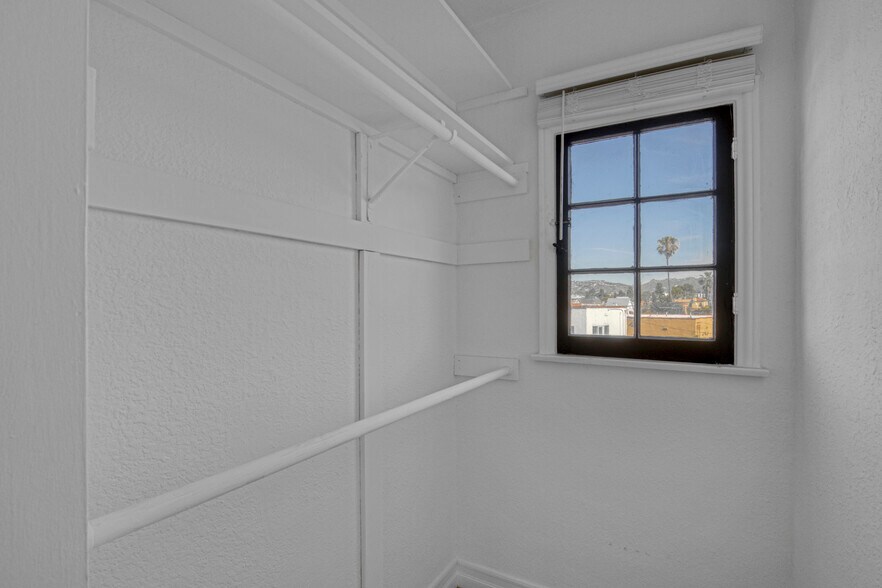 More Photos Of 5815 W Olympic Blvd, Los Angeles Apartments For Sale