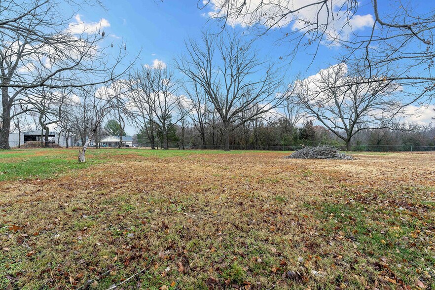 More Photos Of 290 Hallack Ln, Pea Ridge Land For Sale