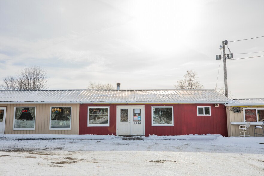 More Photos Of 1836-1838 Route 44/55, Modena Warehouse For Lease
