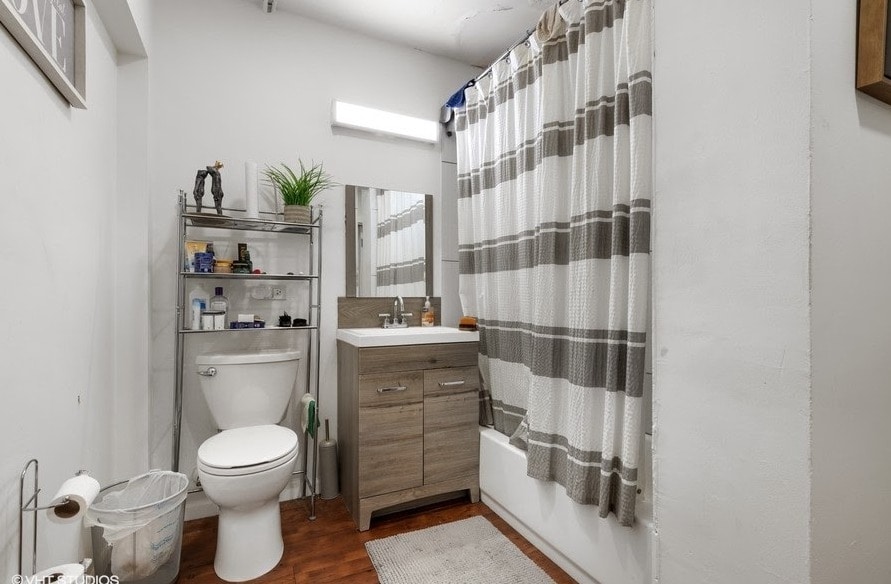 More Photos Of 7270 S South Shore Dr, Chicago Apartments For Sale