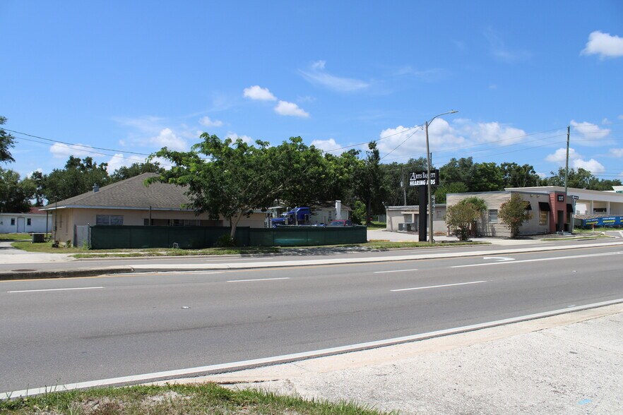 More Photos Of , Lake Wales Office For Sale