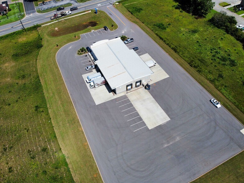 More Photos Of 612 Glover, Enterprise Distribution For Sale