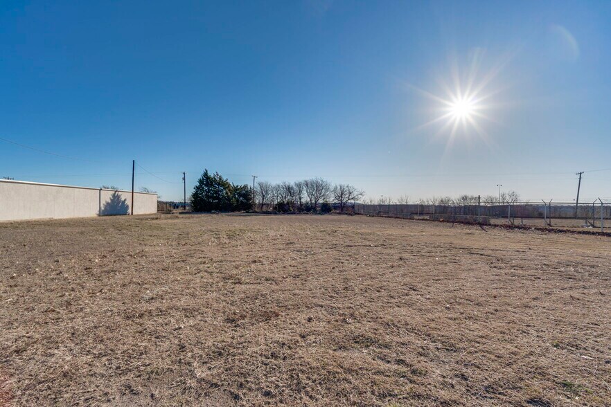 More Photos Of 1604 N Highway 67, Midlothian Land For Sale
