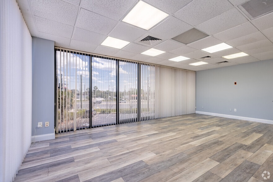More Photos Of 9037 US Highway 19, Port Richey Office For Sale