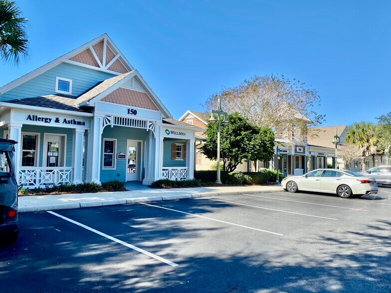 More Photos Of 910 Old Camp Rd, Lady Lake Medical For Sale