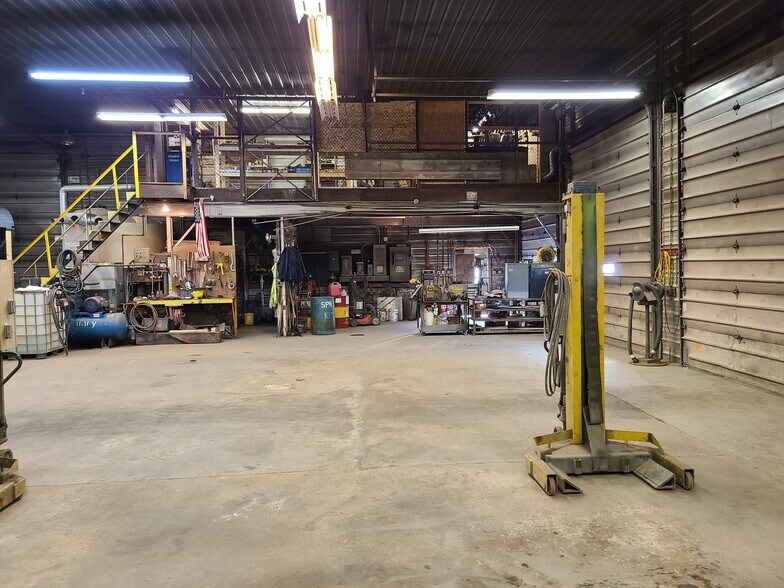 More Photos Of 318 N Elmer Ave, Sayre Unknown For Lease