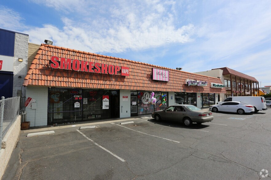 More Photos Of 14433 7th St, Victorville Storefront Retail Office For Sale