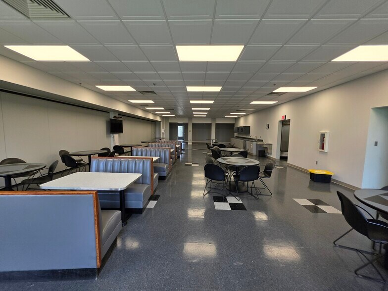 More Photos Of 27681 Cummings Rd, Millbury Research And Development For Lease