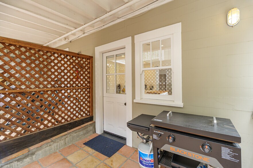 More Photos Of 65 Summit Ave, Mill Valley Apartments For Sale