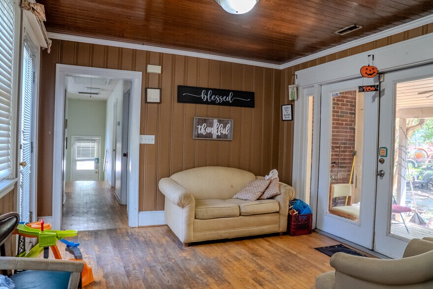 More Photos Of ,  Unknown For Sale